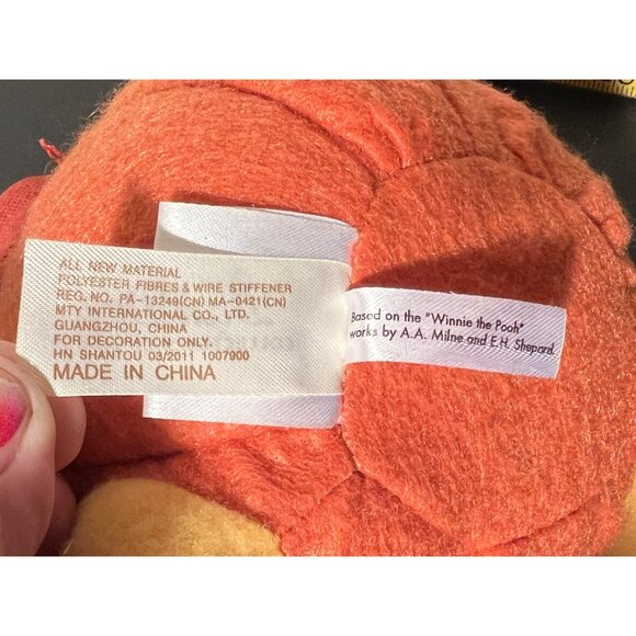 Disney Winnie The Pooh Dan Dee Halloween Thanksgiving Pumpkin Scarecrow 2011 - Picture 14 of 16